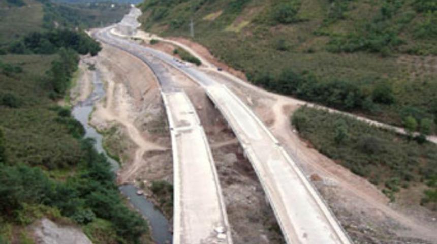 Bolaman-Perşembe ge&ccedil;işi trafiğe a&ccedil;ıldı