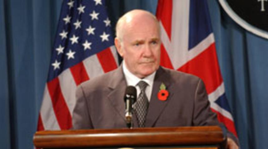 İngiltere Savunma Bakanı'nın evinde haşhaş