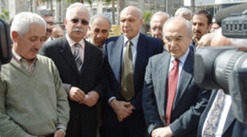 Otob&uuml;s işletmesi m&uuml;d&uuml;r&uuml; &ouml;ld&uuml;r&uuml;ld&uuml;