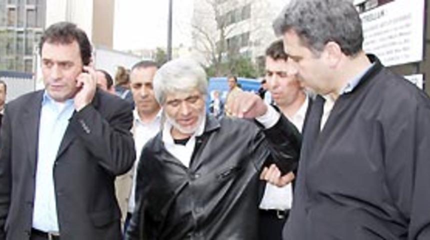 Emin&ouml;n&uuml;'nde dilenci operasyonu