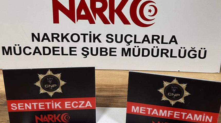Midelerinden uyuşturucu çıktı! 2 kişi tutuklandı