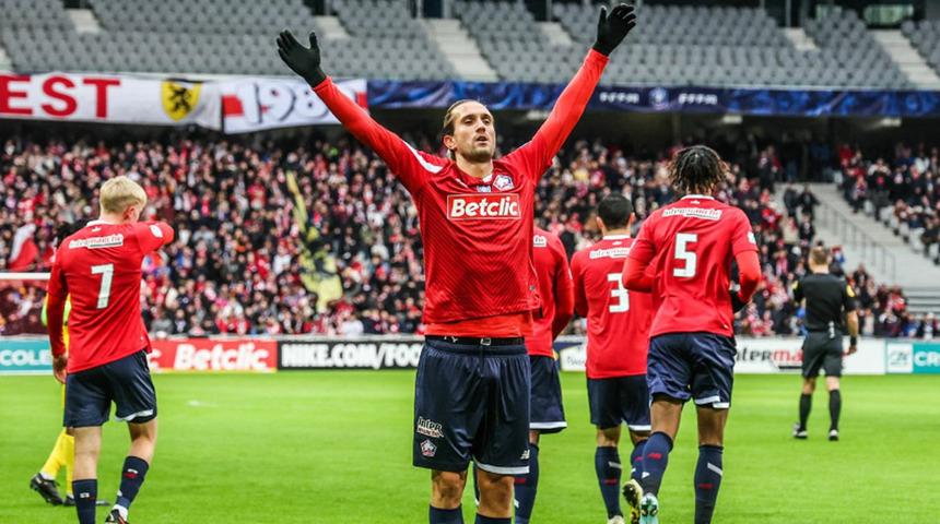 Yusuf Yazıcı Lille formasıyla gollerini atmaya devam ediyor! Fransa'da tarihe geçen skor: 12-0!