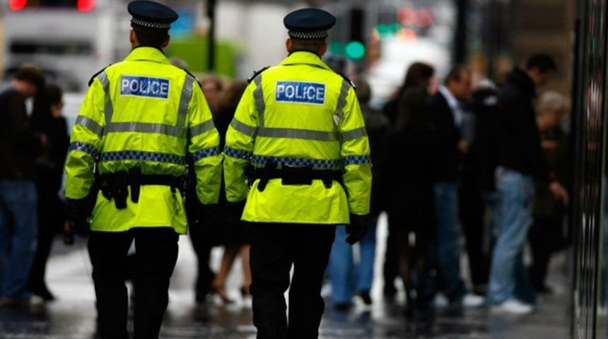 İngiltere'de alarm! Yollar kapatıldı!