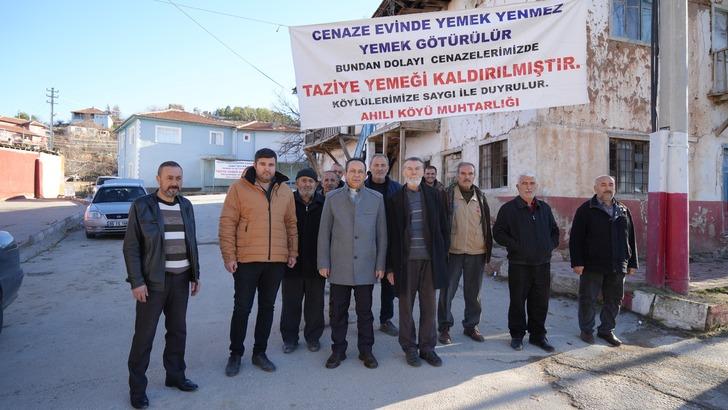 20 yıldır süren gelenek, asılan pankartla son buldu! "İnşallah bizim köyde başladı, ülkemizdeki bütün köylere de örnek olur" G3