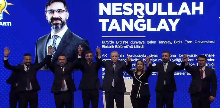 Son dakika | İstanbul'da Murat Kurum, Eskişehir'de Nebi Hatipoğlu... Erdoğan hepsinin elini havaya kaldırdı, seçim yarışını böyle başlattı! AK Parti'nin 26 ildeki merakla beklenen belediye başkan adayları G5