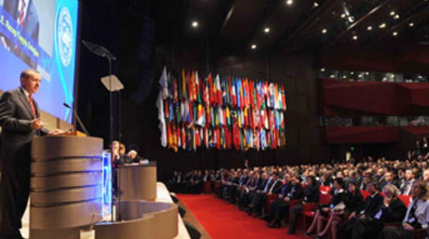 Tarihi zirvede hangi kararlar alındı?