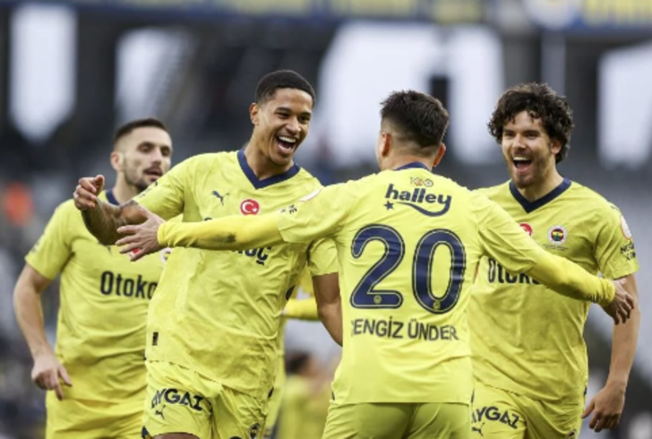 Cengiz Ünder bir döndü pir döndü, 44 dakikada hat trick! Yıldız oyuncu İstanbulspor karşısında adeta kariyer maçını oynadı G1