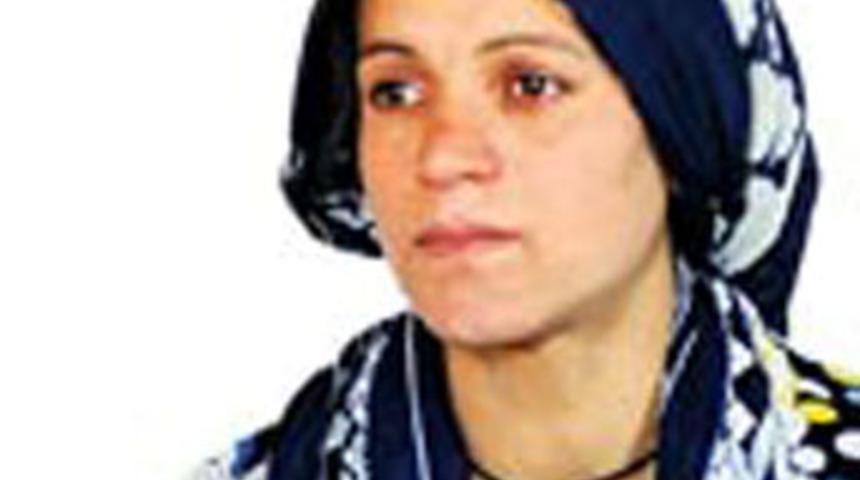 Katliam k&ouml;y&uuml;nde &ccedil;aresiz bir gelin