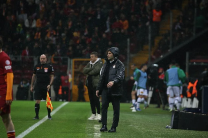 Okan Buruk galibiyetin ardından dikkat çeken açıklamalarda bulundu: Bizi karıştırmaya çalışıyorlar, bunu net gördük! G2