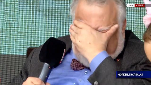 Celal Şengör canlı yayında Atatürk'ü anlatırken gözyaşlarını tutamadı! Dedelerinin o sözlerini hatırlattı