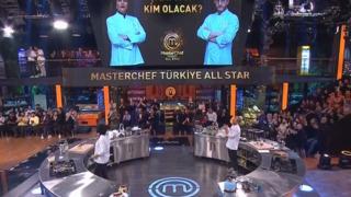 MasterChef All Star şampiyonu kim oldu? Esra ve Tahsin canlı yayında yarıştı! MasterChef 2023 şampiyonluk ödülü ne oldu? İşte kazanan isim