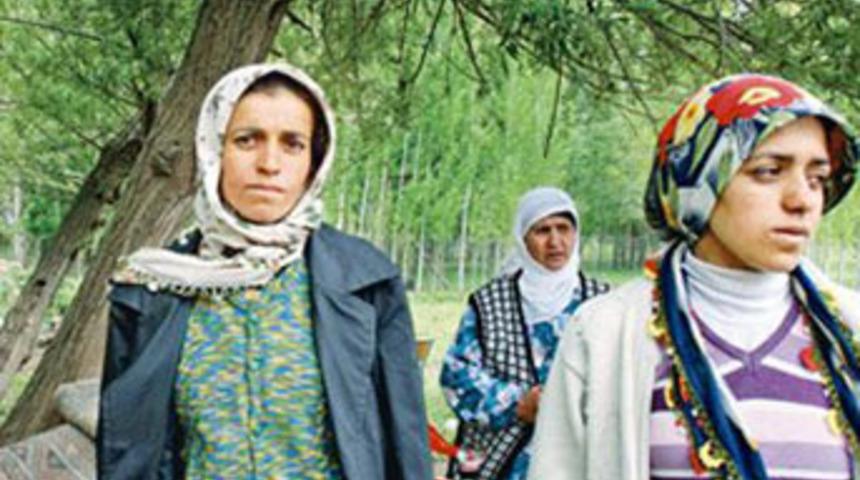 Bebeğini yitirdi sıra kocasında...