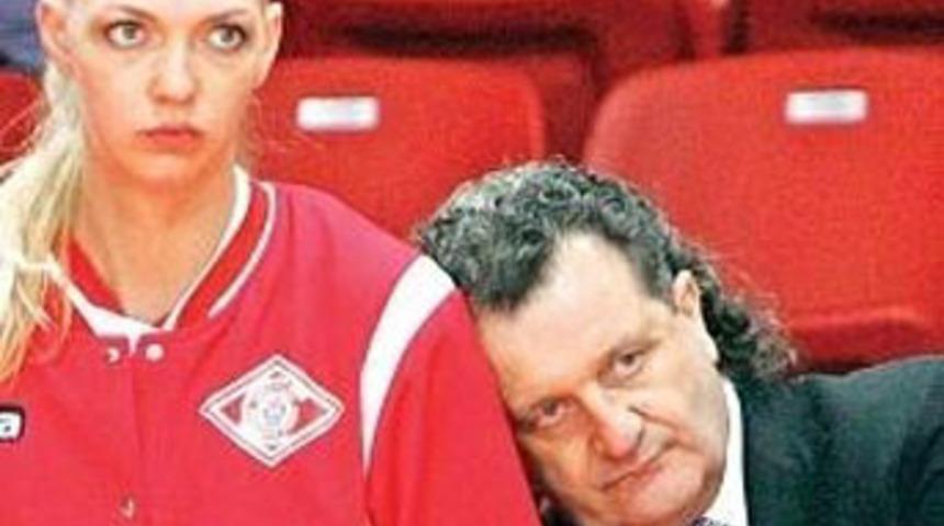 Kırmızı ışıkta suikast