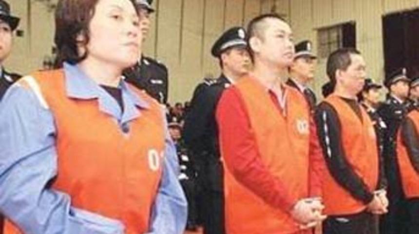 16 kocalı mafya anası