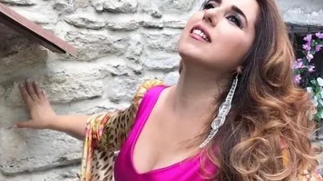 Ünlü türkücü, Türkiye'yi terk edip o ülkeye yerleşti! Türkücünün son hali gündem oldu! İşte son hali...