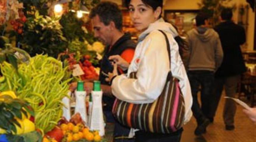 "L&uuml;tfen &ccedil;ekmeyin!"