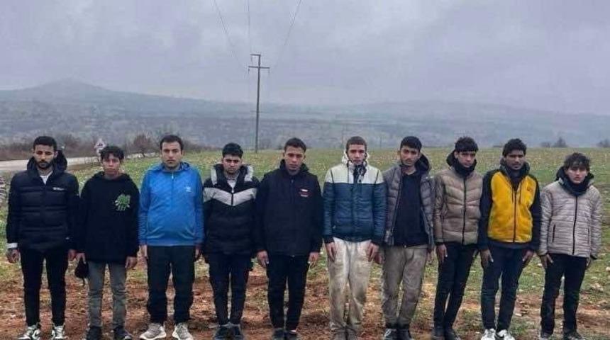 Edirne’de 218 göçmen ve 8 şüpheli organizatör yakalandı