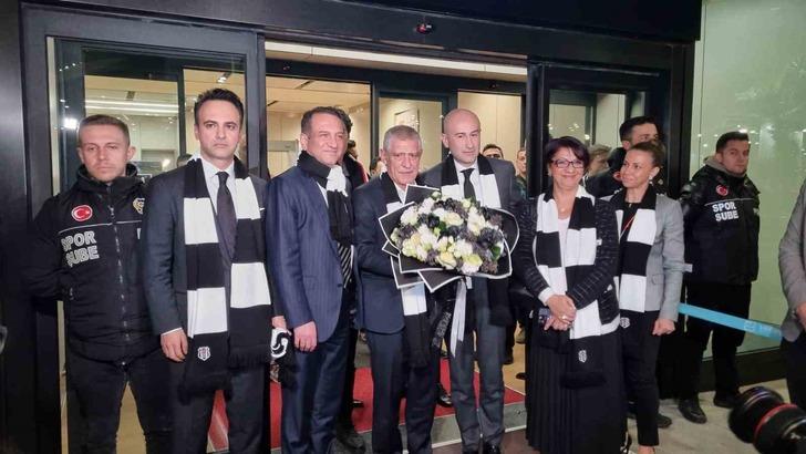 SON DAKİKA: Beşiktaş'ın yeni teknik direktörü Fernando Santos İstanbul'a geldi! Siyah-Beyazlılar yeni hocasına kavuştu... Portekizli çalıştırıcı atkıyı taktı pozunu verdi G1