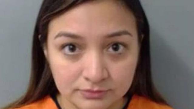 Ortaokulda skandal! 13 yaşındaki öğrencisiyle cinsel birliktelik yaşamak için para ödedi... 'Hamilelik' mesajı gerçeği ortaya çıkarttı