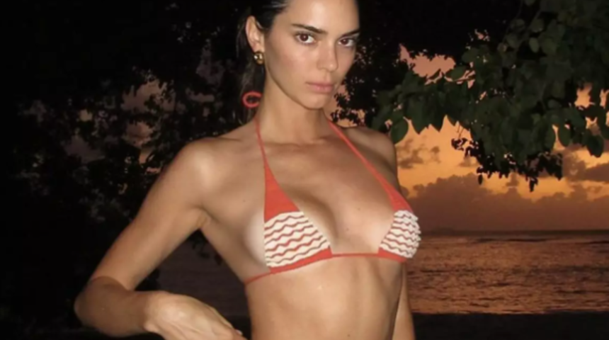 Kendall Jenner şezlongda poz vermek için şekilden şekle girdi! Bikini altı neredeyse yoktu