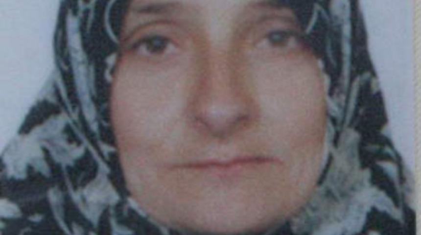 "Oğlum babanı &ouml;ld&uuml;rd&uuml;m"