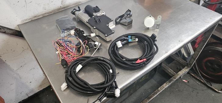 Oto tamircisinde çalışan mühendis buldu! Devrim gibi yenilik: Manuel aracı olanları o dertten kurtarıyor G5