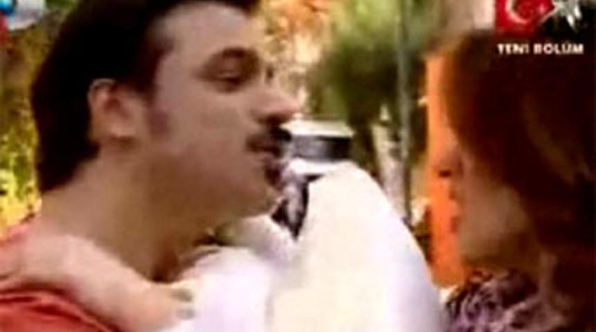 Geniş Aile'den yastık esprisi