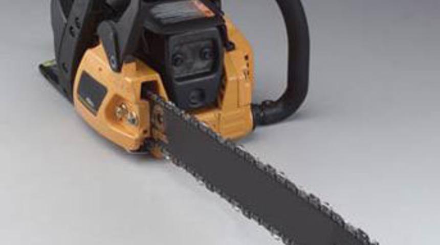 Cem k&uuml;&ccedil;&uuml;k testereyi beğenmedi