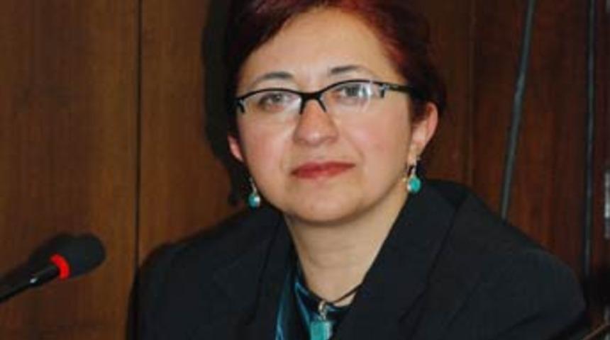 Kevin Costner koltuğundan etti!