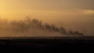 SON DAKİKA | İsrail uçakları vurdu! Sıra Lübnan'da mı? Hizbullah komutanının cenaze töreni yakınına peşe peşe hava saldırıları