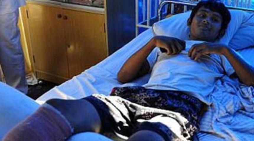 &Ouml;lmemek i&ccedil;in ayağını kesti