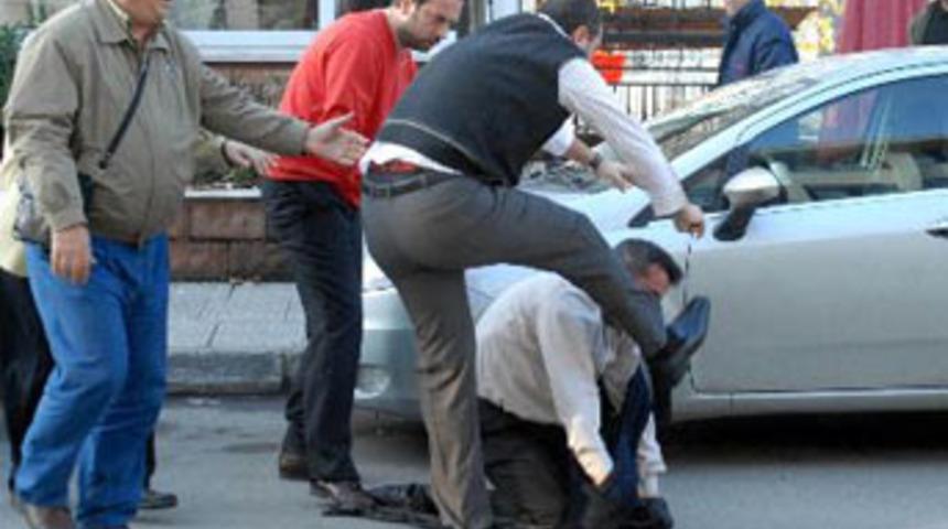 M&uuml;şteriye meydan dayağı