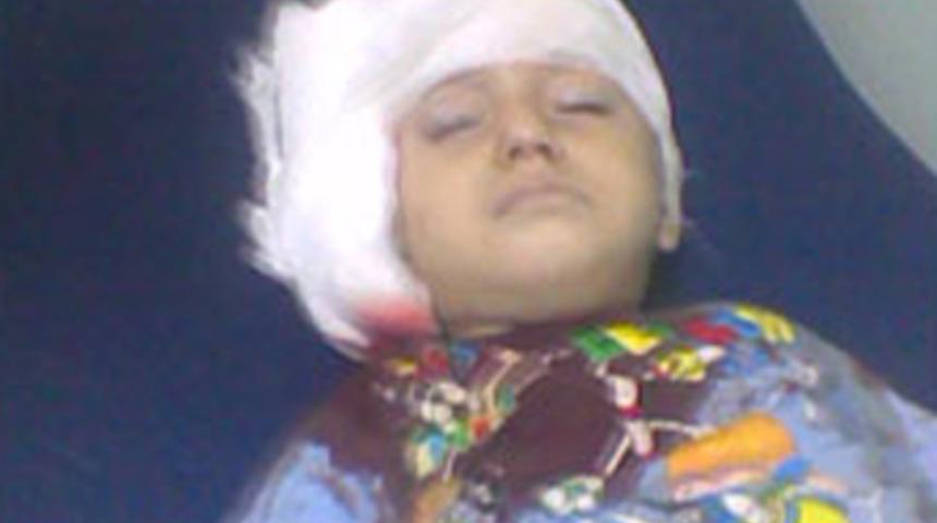 Anne kucağına d&uuml;şen gaz bombası &ouml;ld&uuml;rd&uuml;