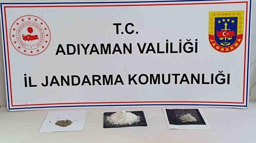 Takip edilen araçta uyuşturucu ele geçirildi