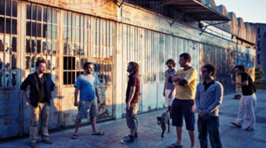 Korhan Futacı konserine davetiye