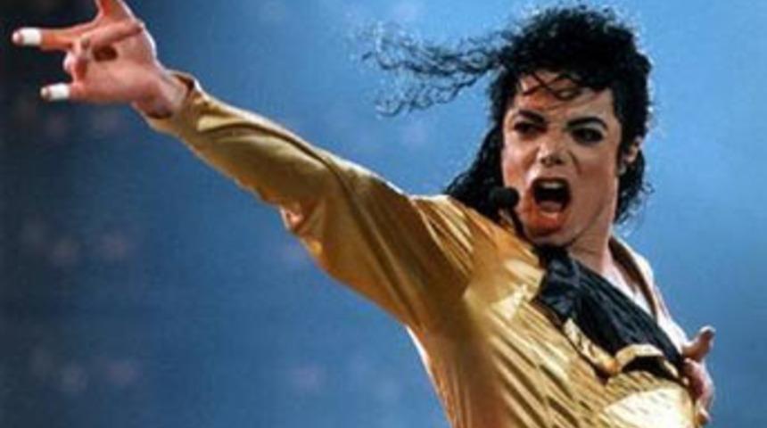 Michael Jackson'a 4 &ouml;d&uuml;l