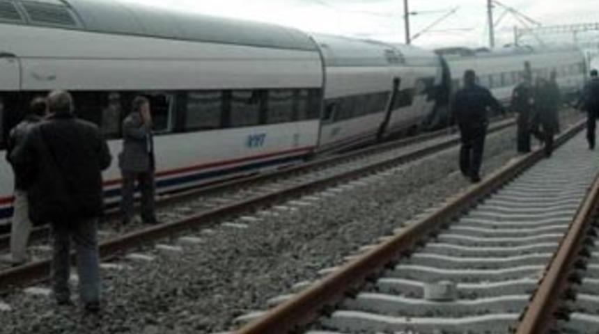 Hızlı tren kazası