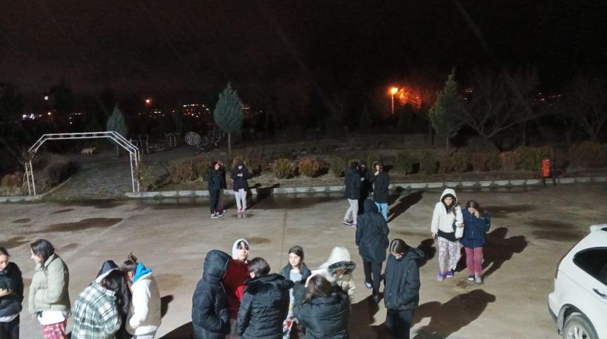 Çorum'da 4,2 büyüklüğünde deprem meydana geldi