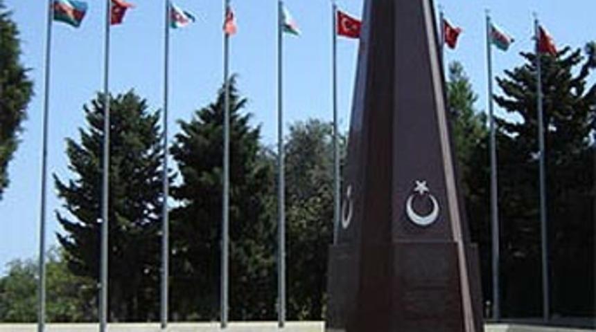 Bayrak krizi sona erdi