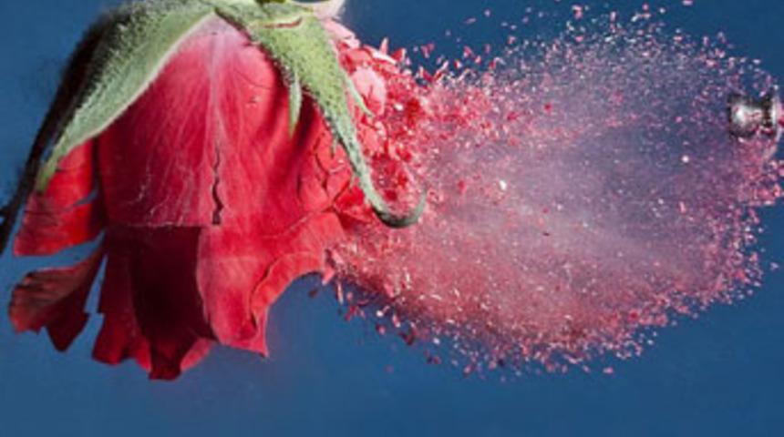 En ger&ccedil;ek 'o an'ların b&uuml;y&uuml;s&uuml;