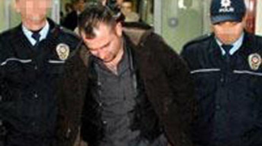 U&ccedil;akta sigara i&ccedil;ti, g&ouml;zaltına alındı