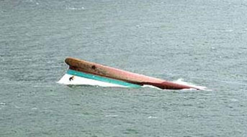 228 yolculu feribot battı