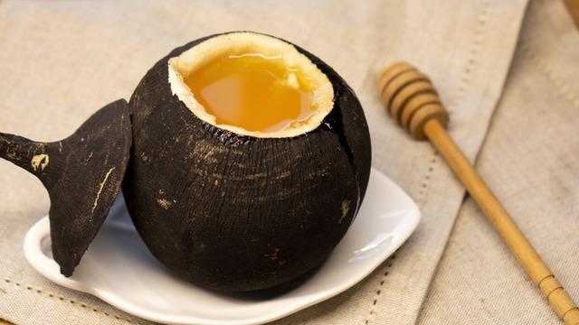 Öksürüğü anında kesen mucize karışım! 3 saat bekletince doğal ilaç etkisi gösteriyor