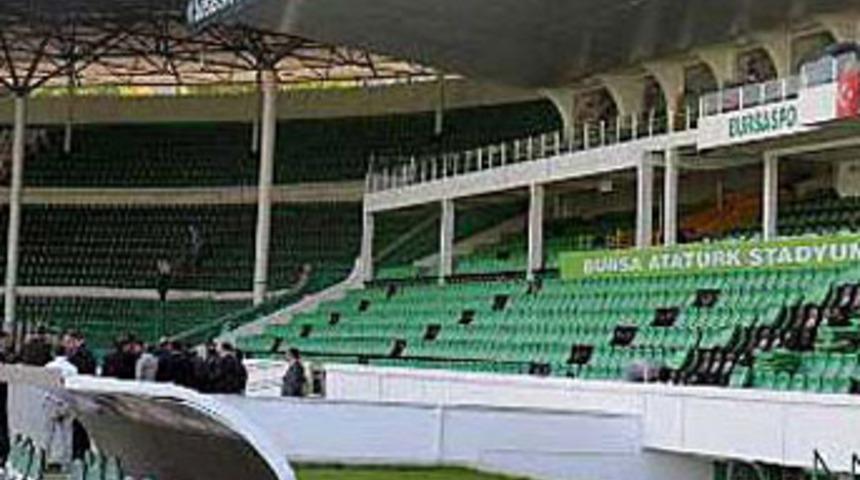 Bayrak yasağı kalktı