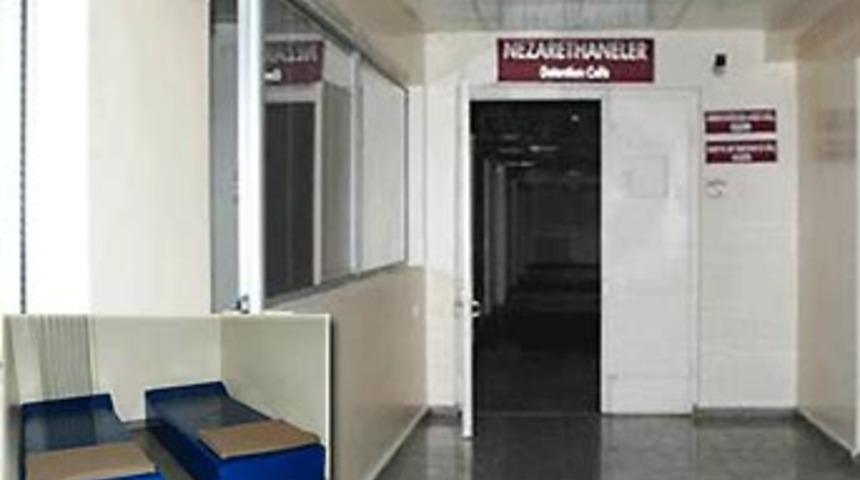 Emniyetin nezaretinden ka&ccedil;tılar!