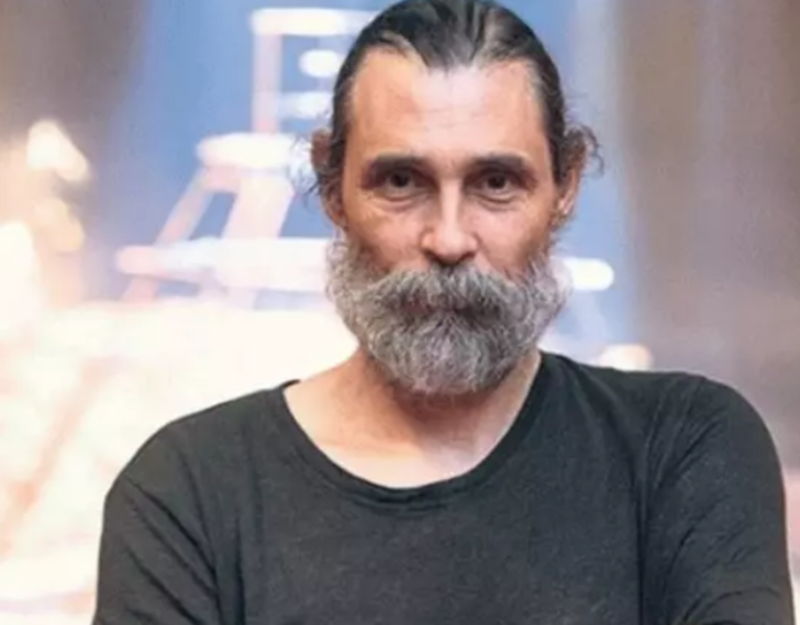 Behzat Ç. ile milyonlar tanımıştı... Erdal Beşikçioğlu, siyasete atıldı...  CHP'den belediye başkan adayı oldu! G4