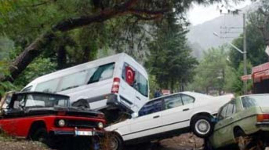 Olimpos'u sel bastı