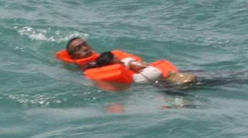 Denizde can pazarı kamerada!