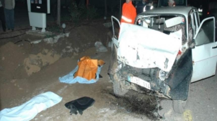 Bursa'da iş makinesi faciası: 2 &ouml;l&uuml;, 2 yaralı