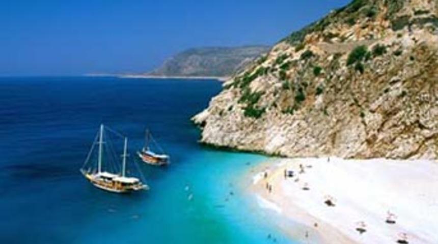 T&uuml;rkiye'yi yerin dibine soktular